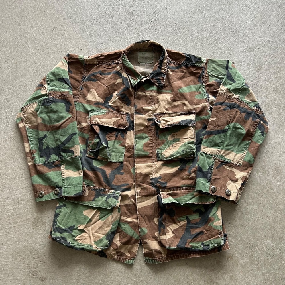 Vintage 90s Woodland Camo Military Field Jacket Size Small USMC Stencil Cargo
